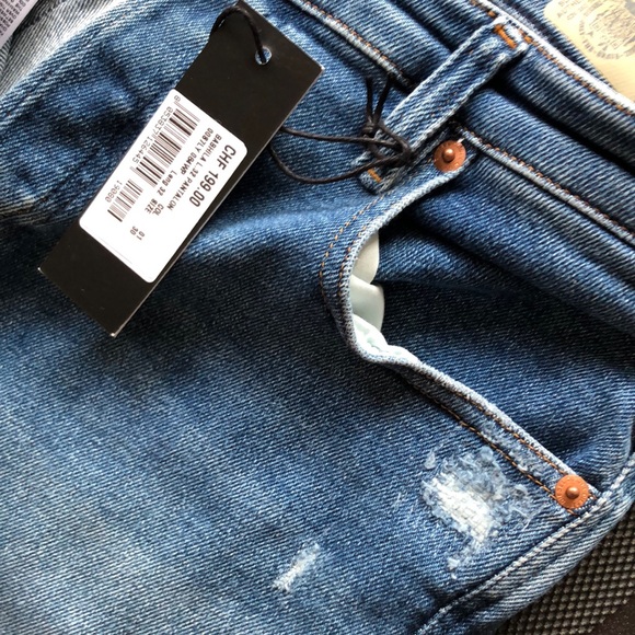 DIESEL (30x32) Babhila slim skinny, stretchy, regular waist distressed - Picture 9 of 14